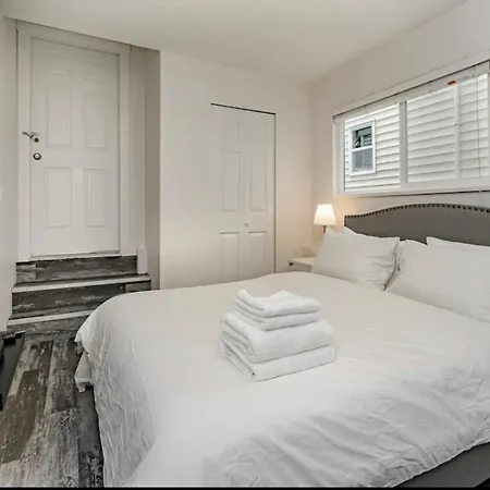 Cortina Place Bed and breakfast *
